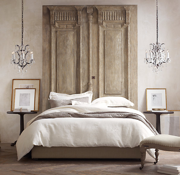 16 Old Doors Used As Dramatic Headboard, Images Of Headboards Made From Doors