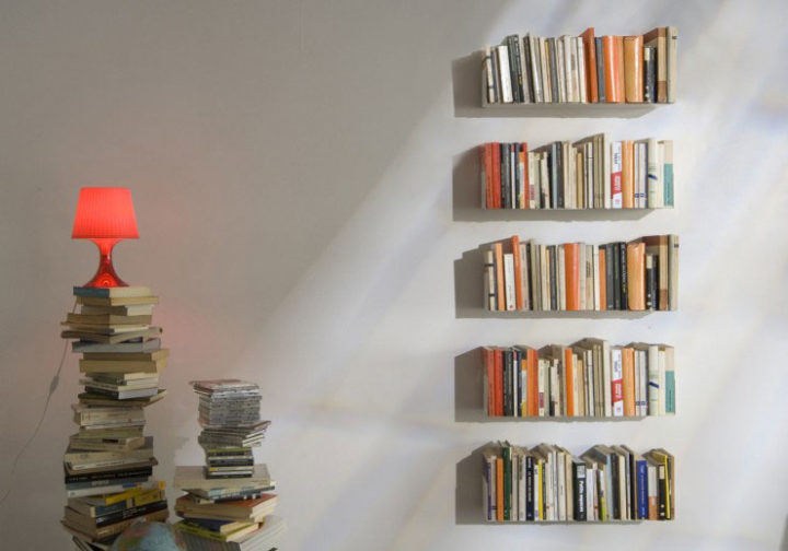 TEEbooks Floating Light Wall Shelf