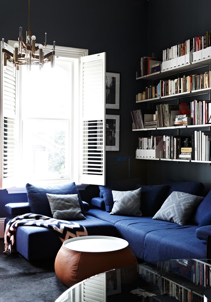 Sophisticated Apartment In A Dark Color Palette 3