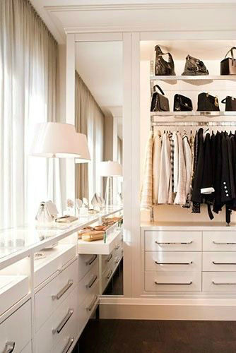 31 Best Fitted Wardrobes 18