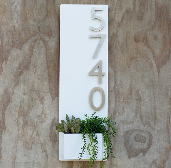 Wall Planter with Brushed Aluminum Address Numbers 