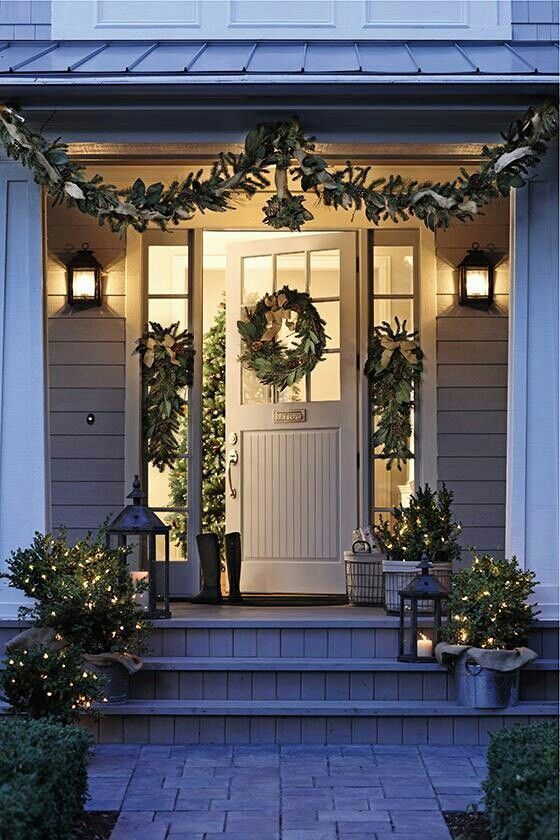 Simple Christmas Front Door