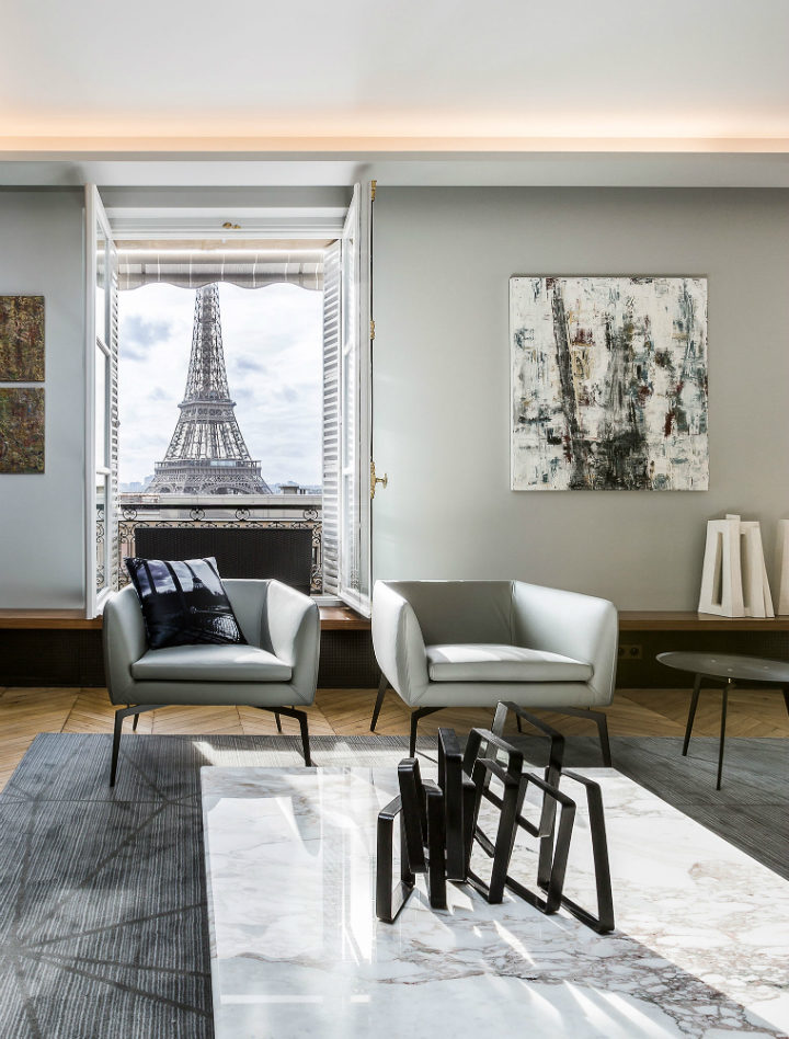 Luxury Apartment in Paris Overlooking The Eiffel Tower 5