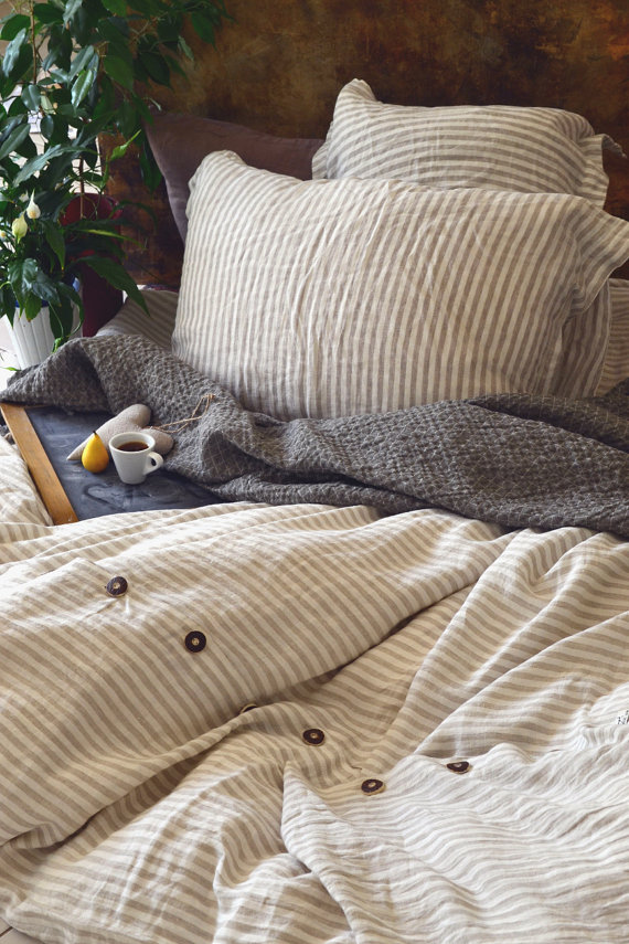 Stonewashed linen duvet cover "Stripes and Buttons