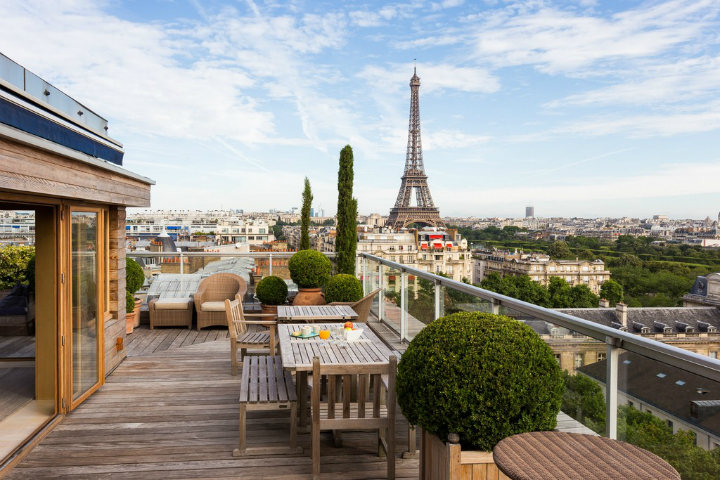 The Exotic Apartment in The City of Light 