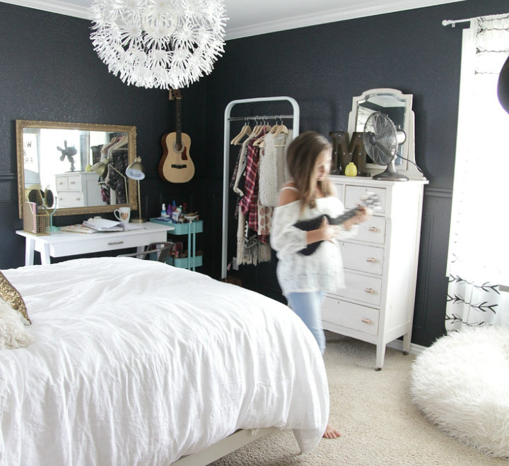 Amazing Teen Girl's Bedroom Makeover