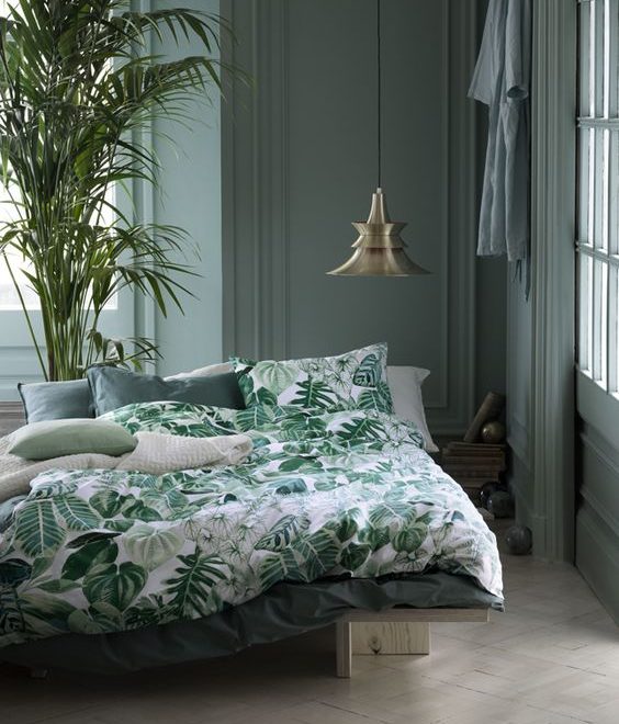 green bedroom design idea