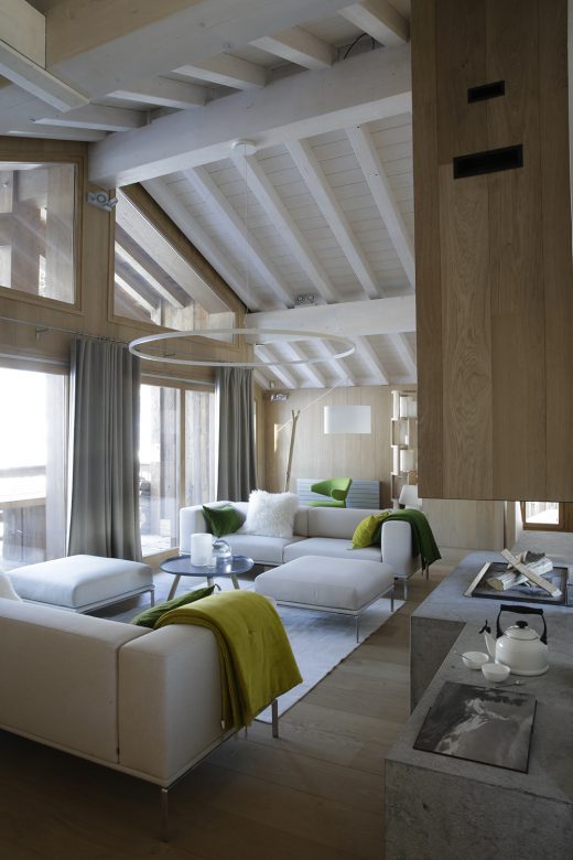 Clean-Lined Light and Spacious Chalet 2