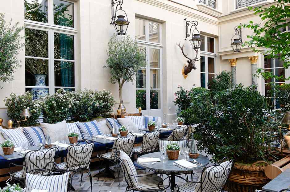 Ralph's restaurant cafe in 6 arrondissement of Paris 
