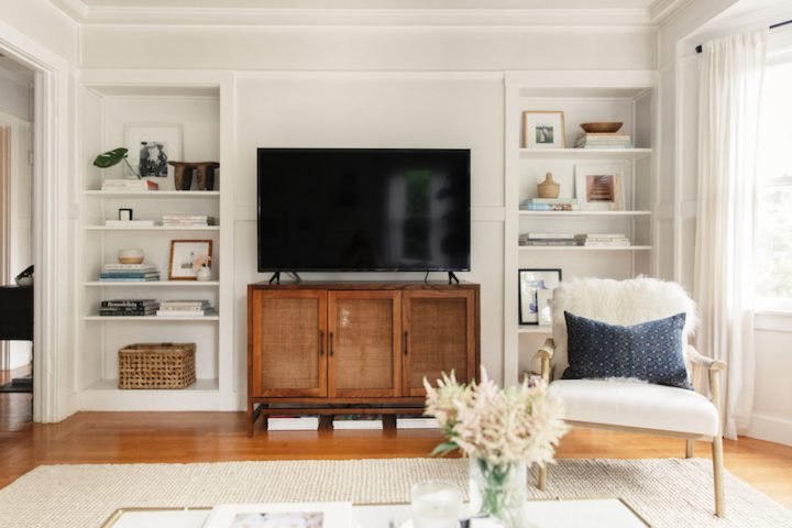 Calm And Serene Living-Space