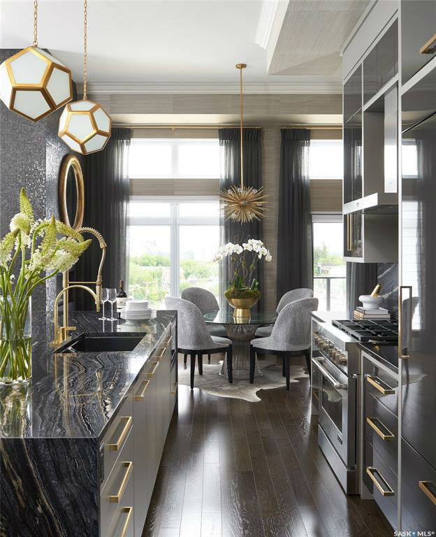 Glamorous Chic and Sophisticated Interiors 6