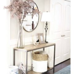 10 Tips for Decorating Your Entryway Console Table Like a Pro