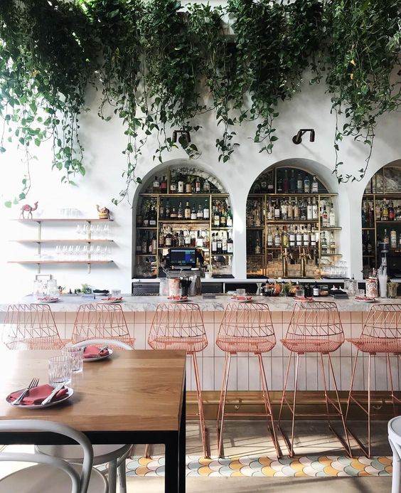 Modern and Traditional Styles Have Been Blended To Find The Perfect Note To This LA Restaurant￼