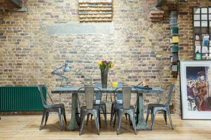 London Warehouse turned into industrial home 7