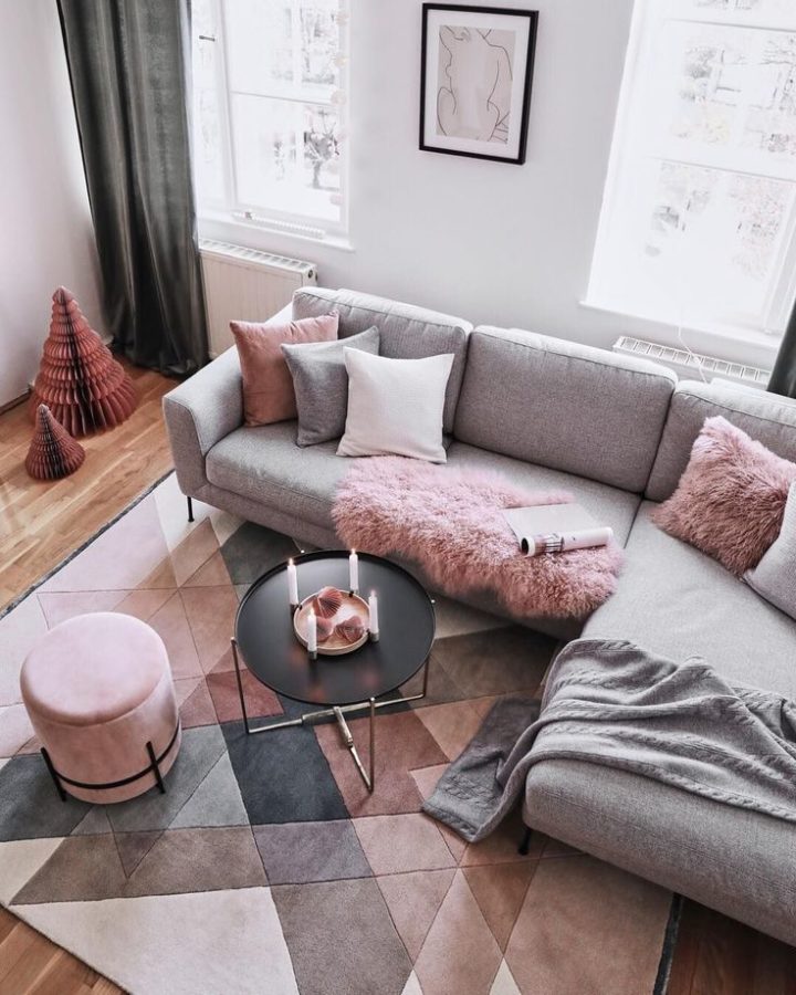 Grey And Blush Pink Living Room, How To Decorate A Grey And Blush Pink Living Room Wall