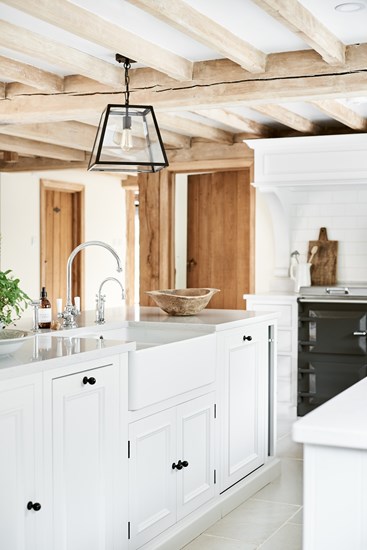 Traditionally Made Timeless Timber Κitchen Design 15
