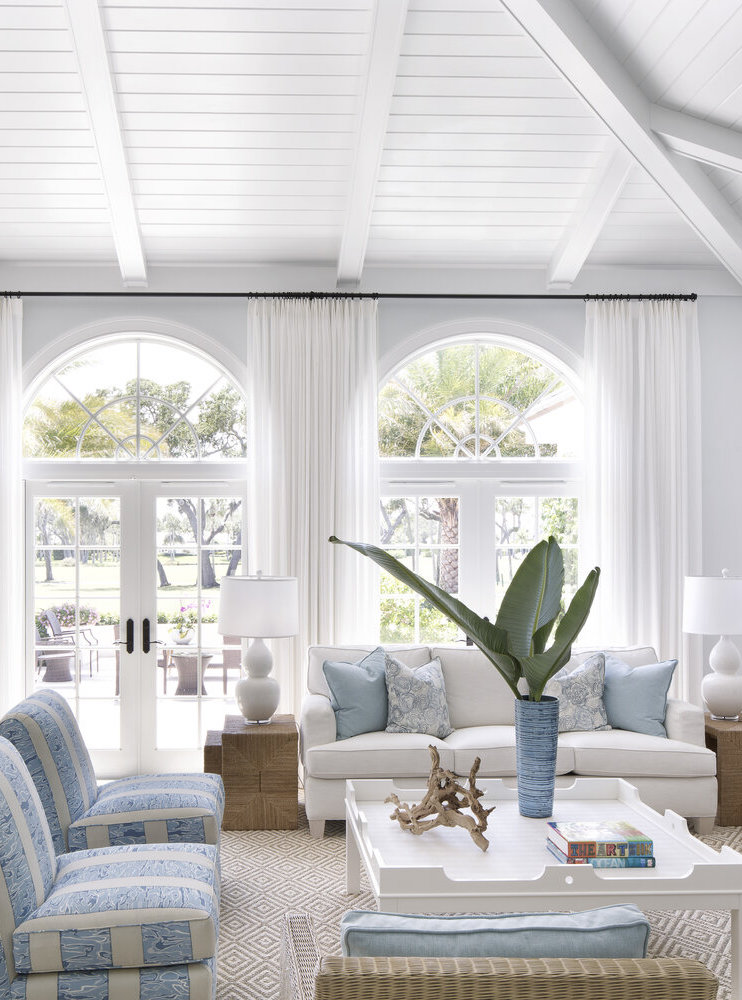 Coastal Modern Homes With Transitional Vibes | Decoholic