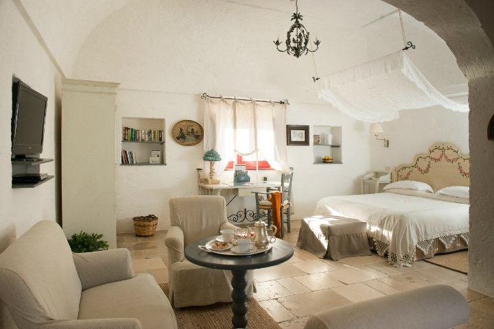 A Masseria In Puglia Overlooking The Sea Dating Back To XVI Century