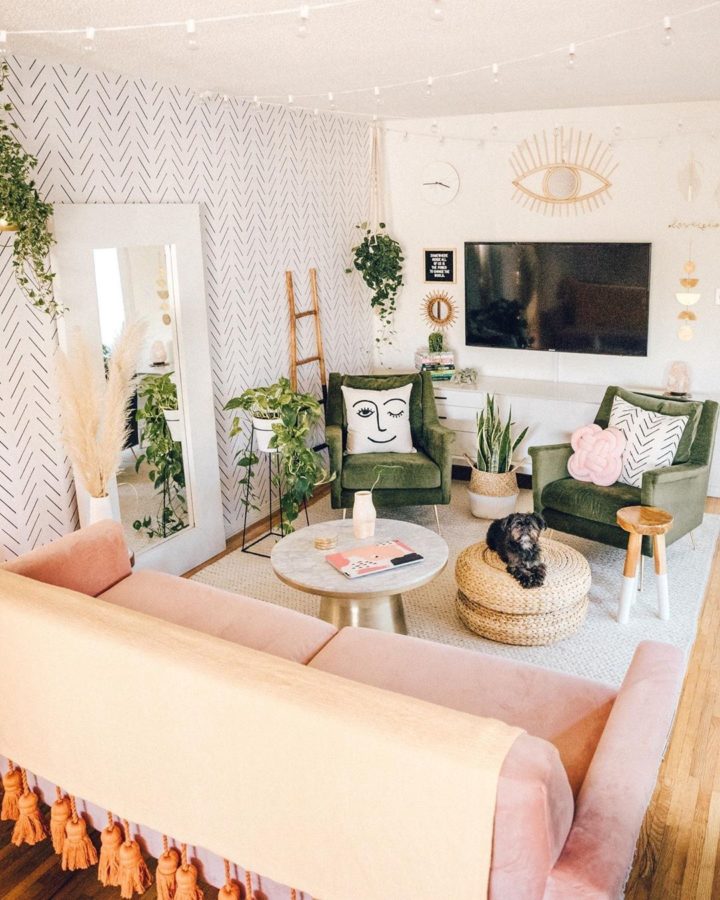 pink-green-living-room