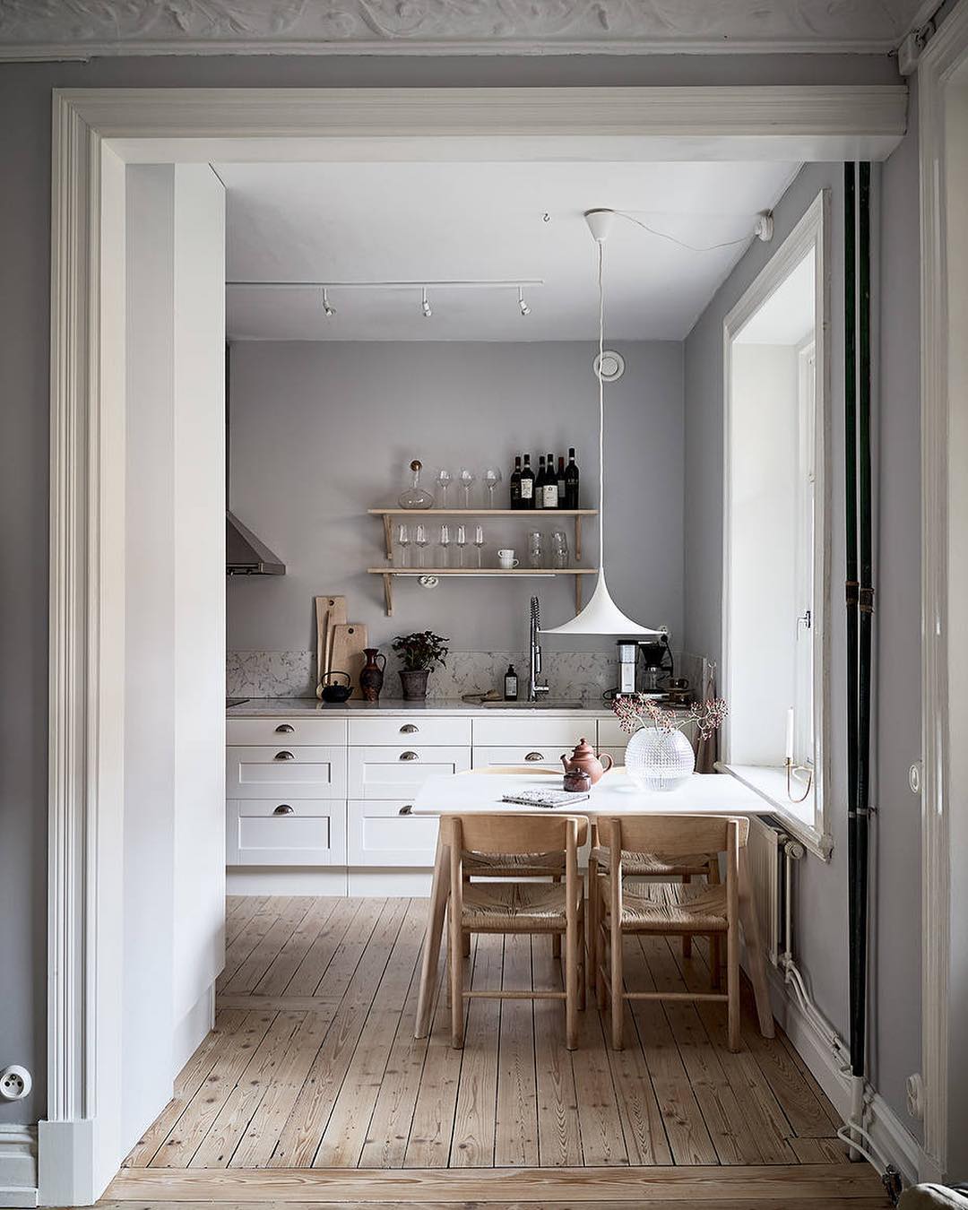 Scandinavian Small Kitchen Design Ideas From The Experts