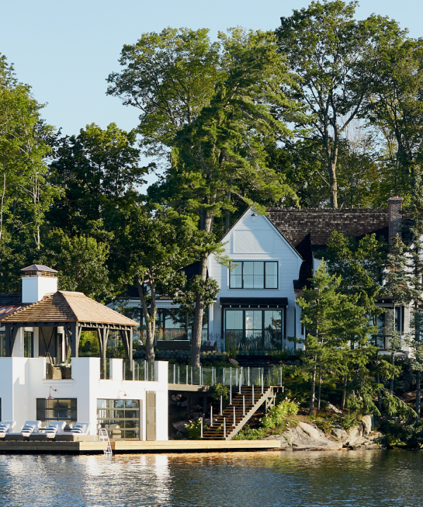 elegant-lake-house