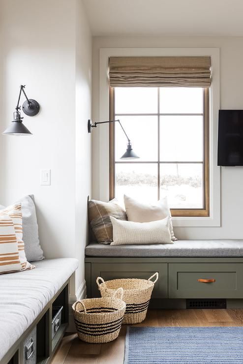 The Best Living Room Decorating Ideas Under Windows - Decoholic