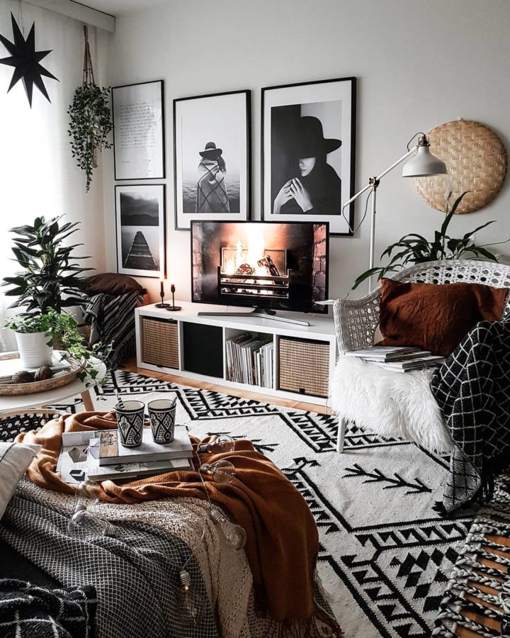 Decorating Tv Wall With Posters Decoholic, Living Room Posters Ideas