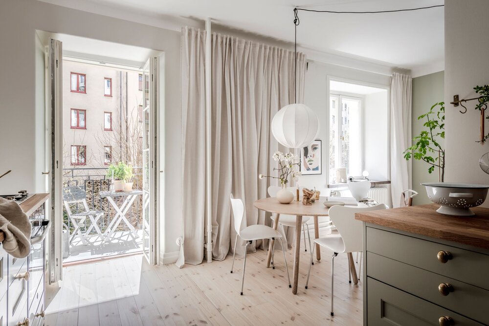 The Ultimate Cozy Scandinavian Apartment - Cozy Scandinavian Apartment Entrance