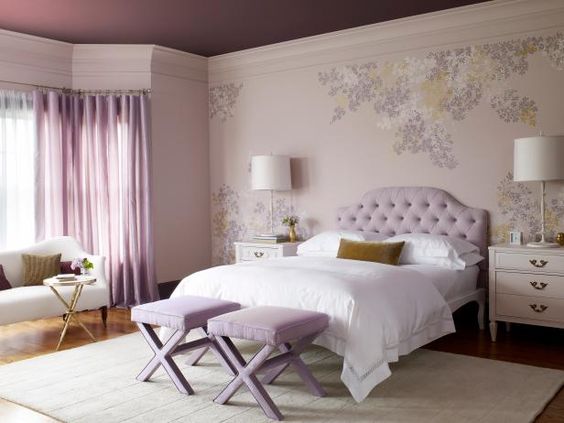 purple-teen-girl-bedroom