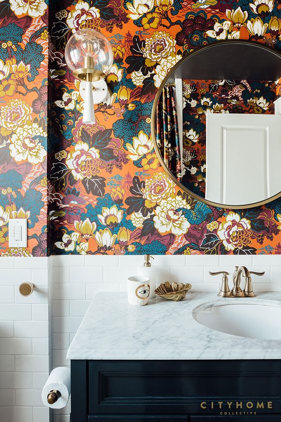 California-superbloom-wallpaper-bathroom-1