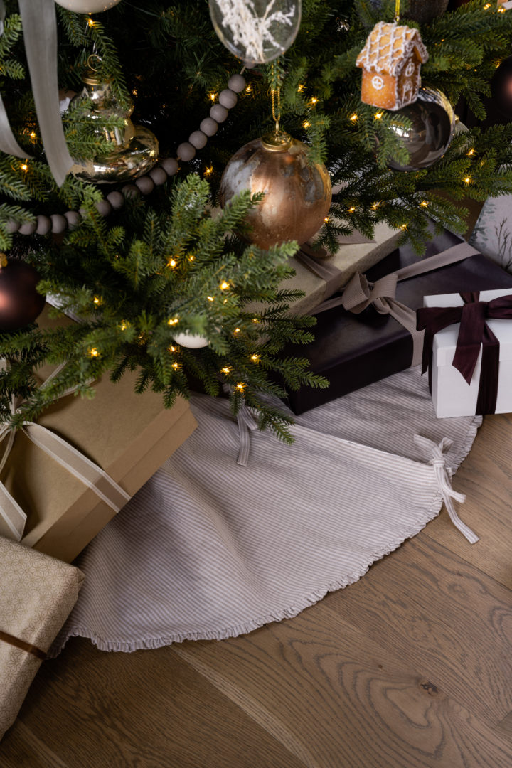 Christmas-home-decorations-2021-6-1