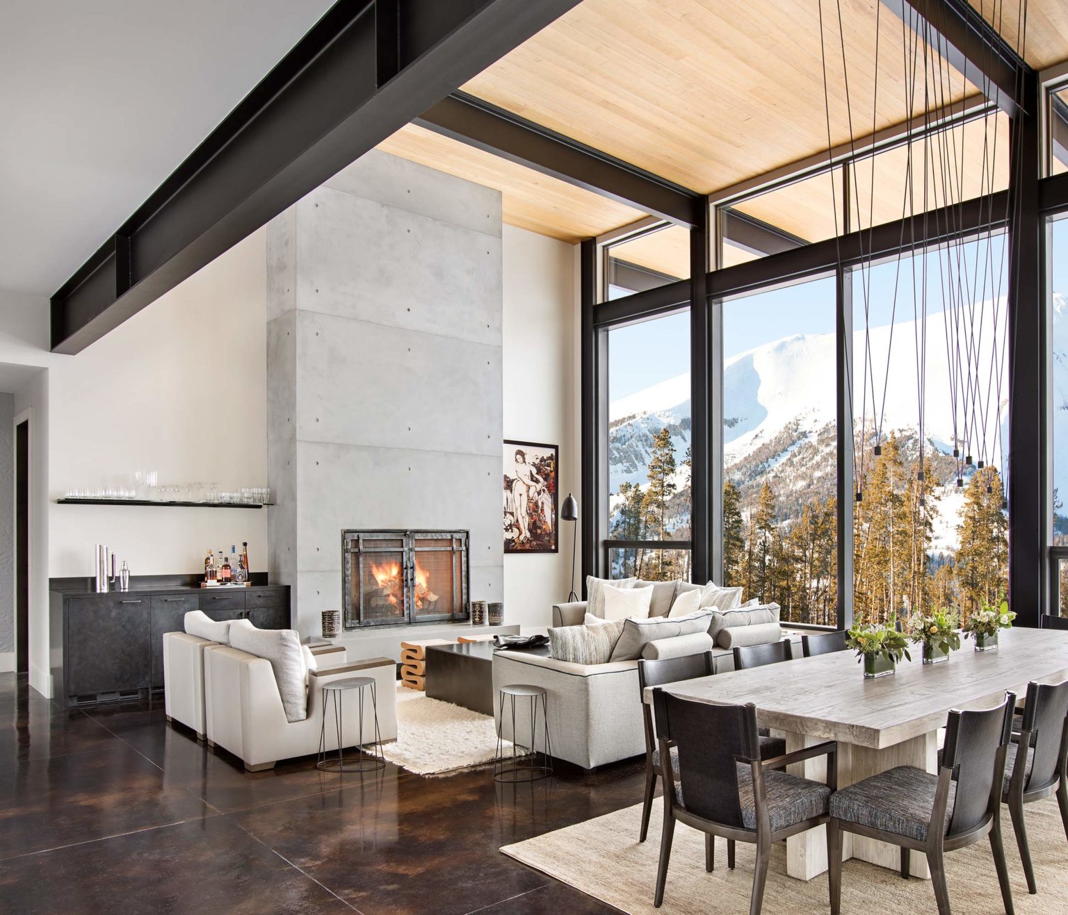Spectacular Mountain Luxury Homes