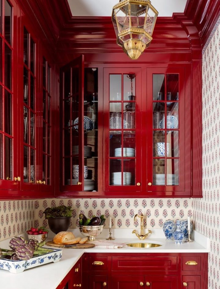 red  lacquered butler’s pantry 
