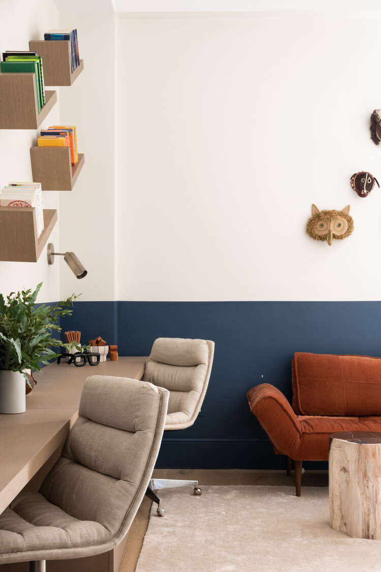 Transitional Interior Design With An Eclectic Mix of Contemporary and ...