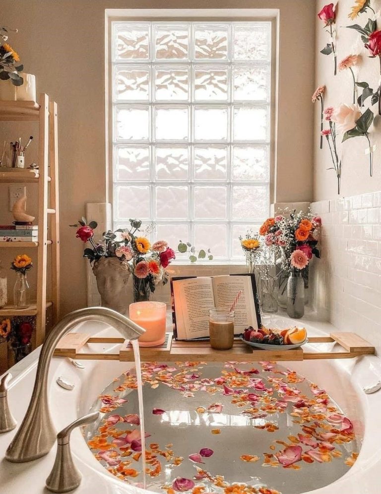 10 Ideas To Transform Your Bathroom Into A Spa