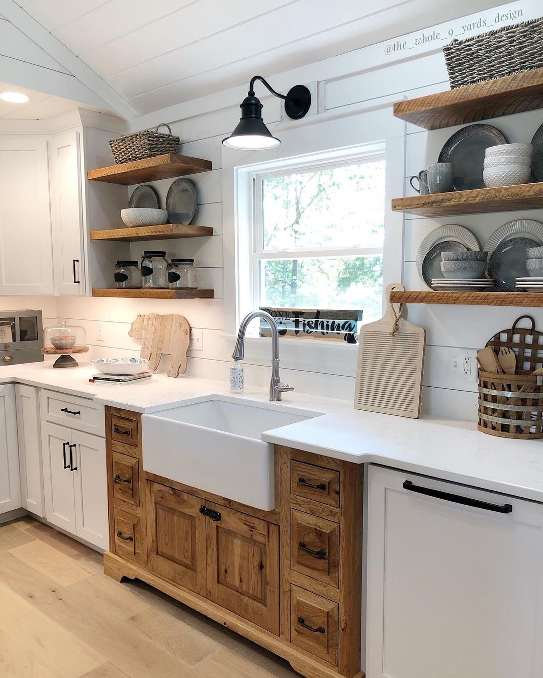 10 Fast Ways To Update Your Kitchen