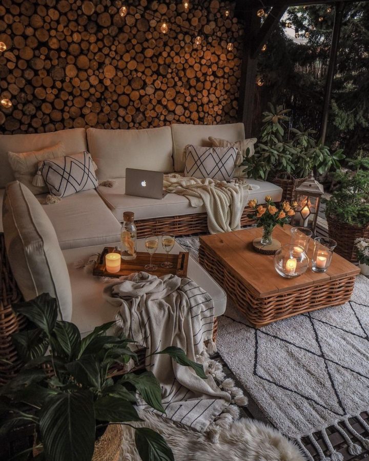 stylish outdoor backyard Good-Looking Log Store Ideas