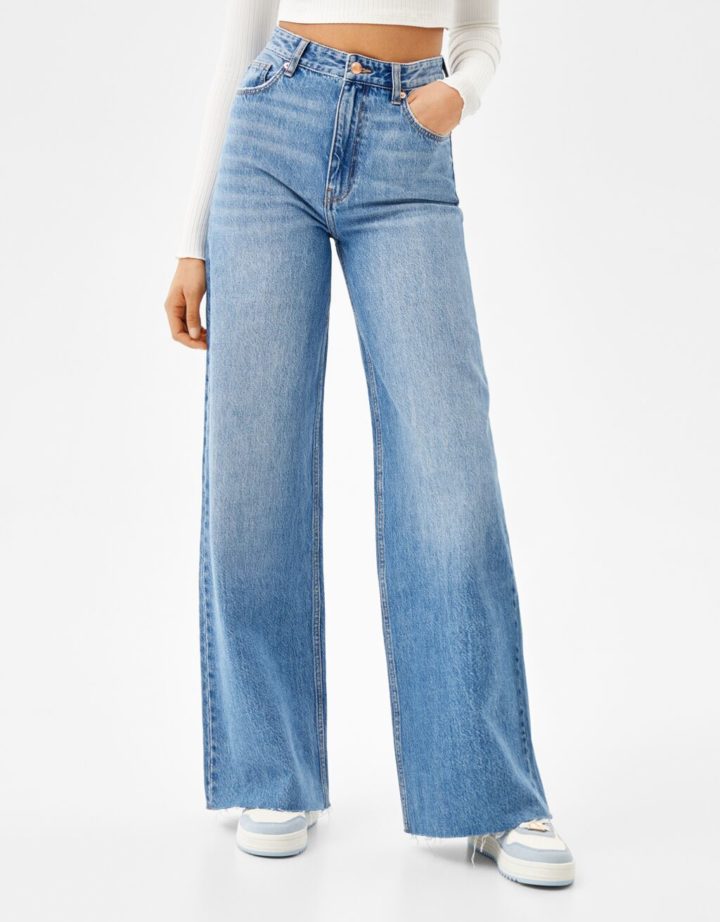 Wide-leg jeans 