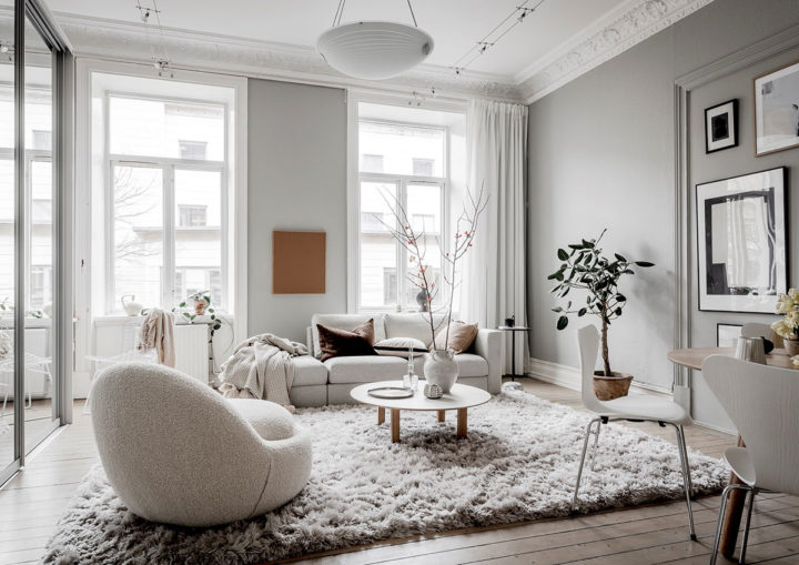 Small Scandinavian Apartment Interiors With A Sense Of Light and Freshness
