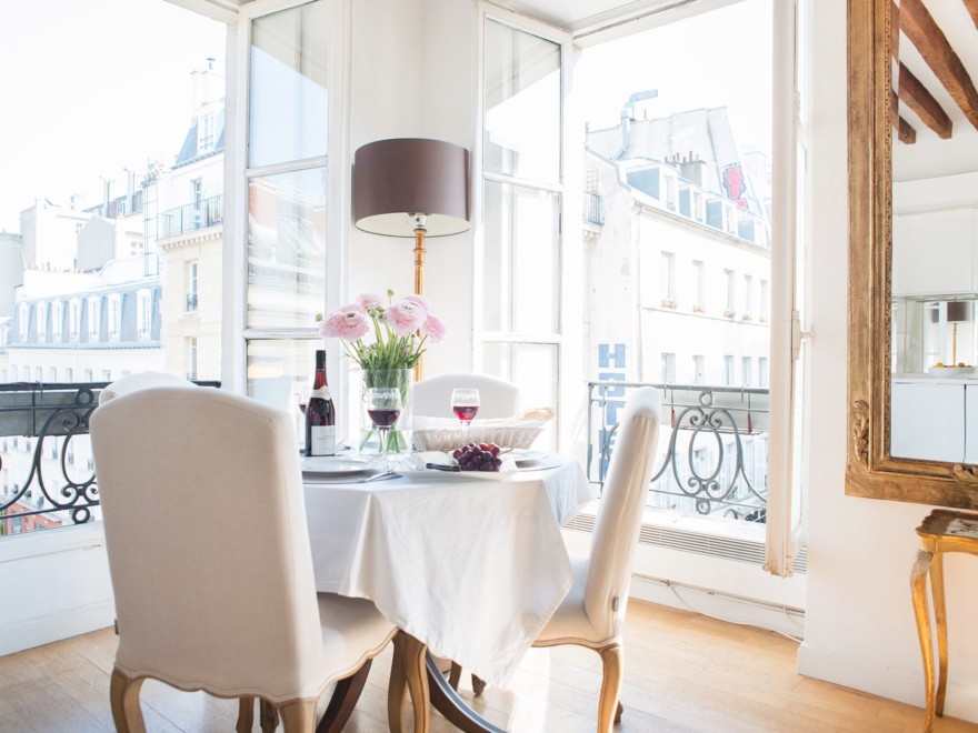 Is This The Most Charming One-Bedroom Vacation Rental in Paris?