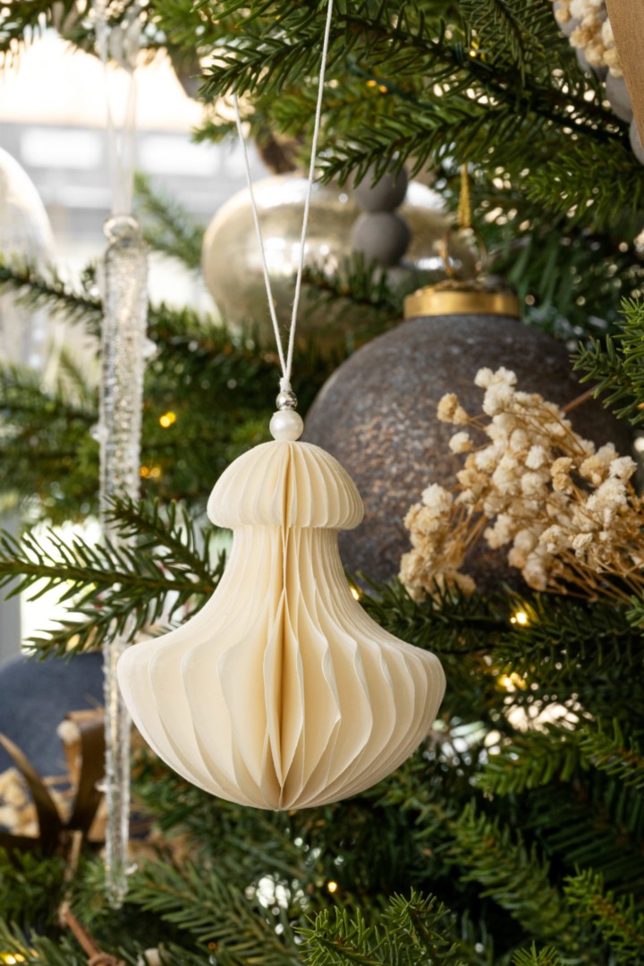 studiomcgee_Christmas-decorations-2022-5