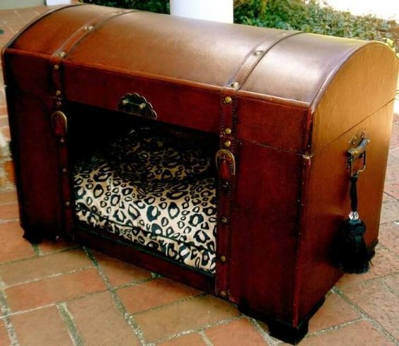 old-trunk-home-decor-idea-7
