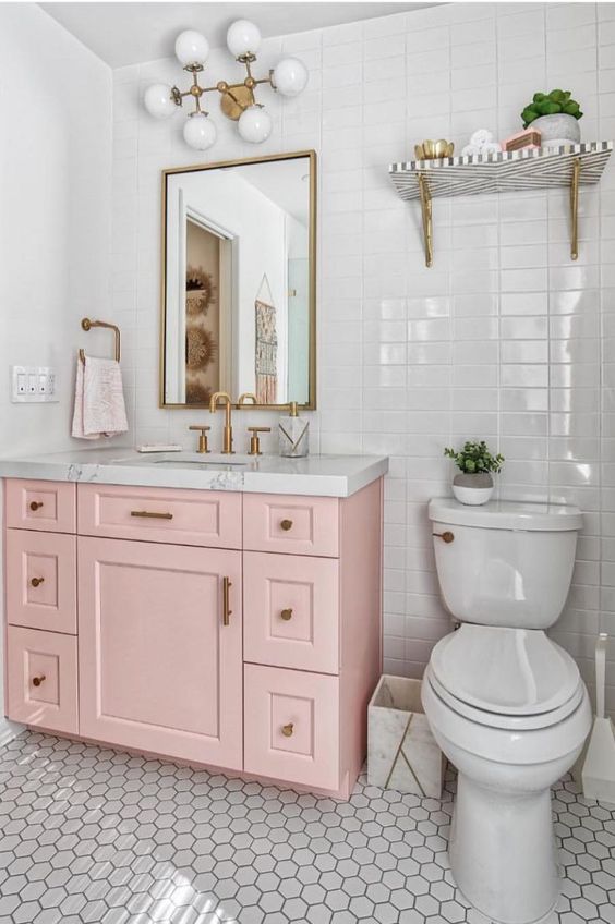 pink-white-gold-bathroom