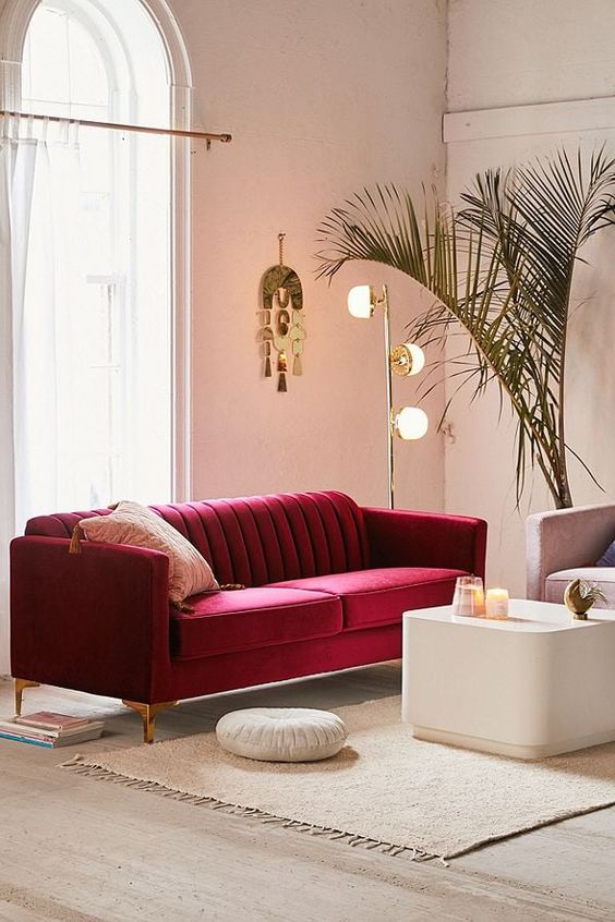 living-room-with-Red-Couch-15