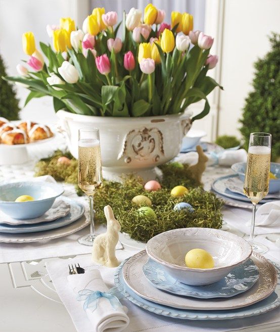 Easter Place Settings with eggs and tulips