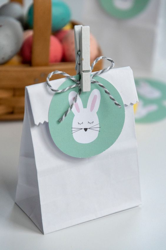 Easter Gift Bags with tags