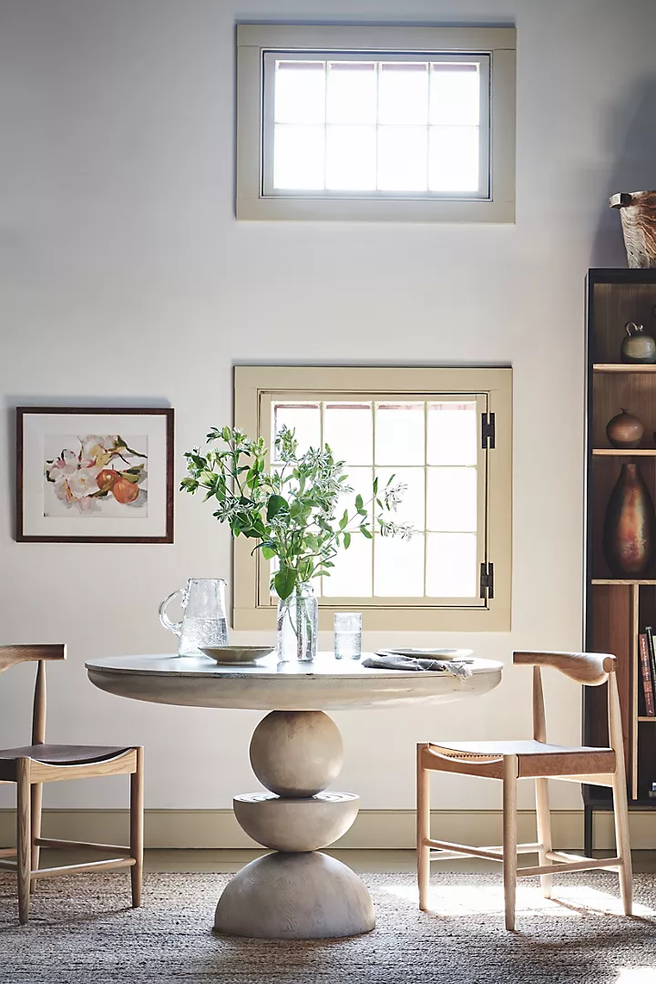 dinining-round-table-for-eat-in-kitchen