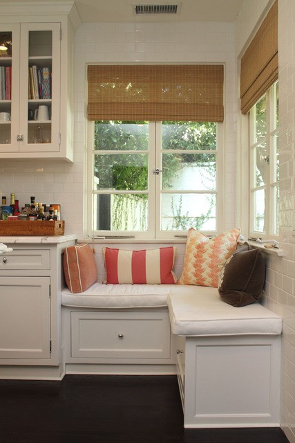corner-window-in-kitchens-4