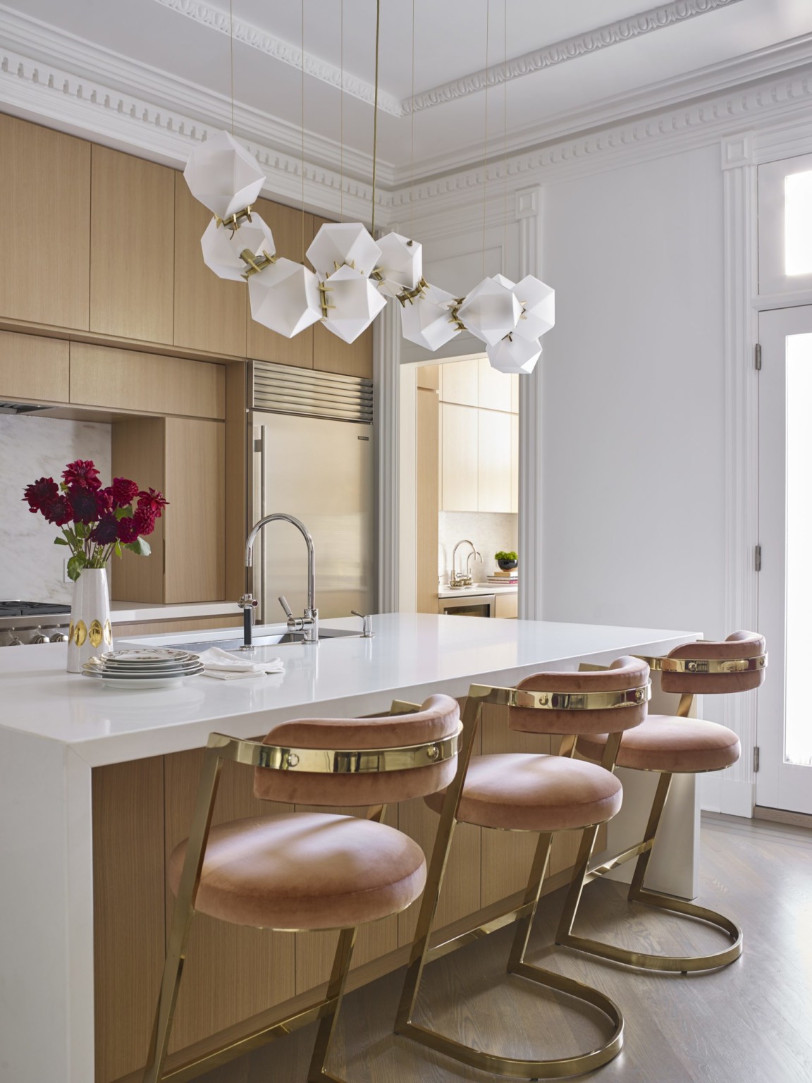 Inspirational Ideas For a Pink Kitchen - Decoholic
