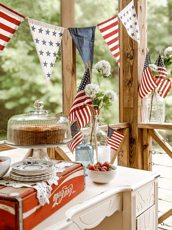 Memorial Day Home Decor: Celebrate in Style with All-American Flair